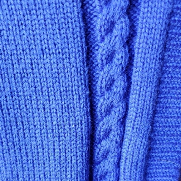 Pendleton Blue Cable Knit Vest - Picture 3 of 9